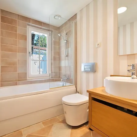Delightful Townhouse In Gocek. Beach, Pool, Wi-fi Vilă *