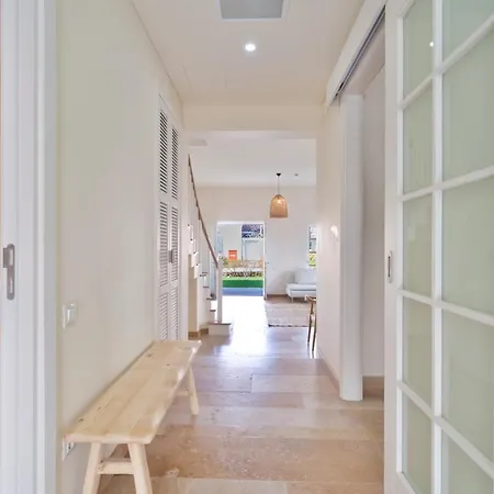 Vilă Delightful Townhouse In Gocek. Beach, Pool, Wi-fi *