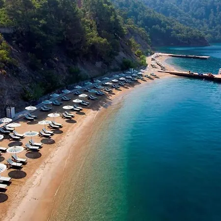 Delightful Townhouse In Gocek. Beach, Pool, Wi-fi Vilă *